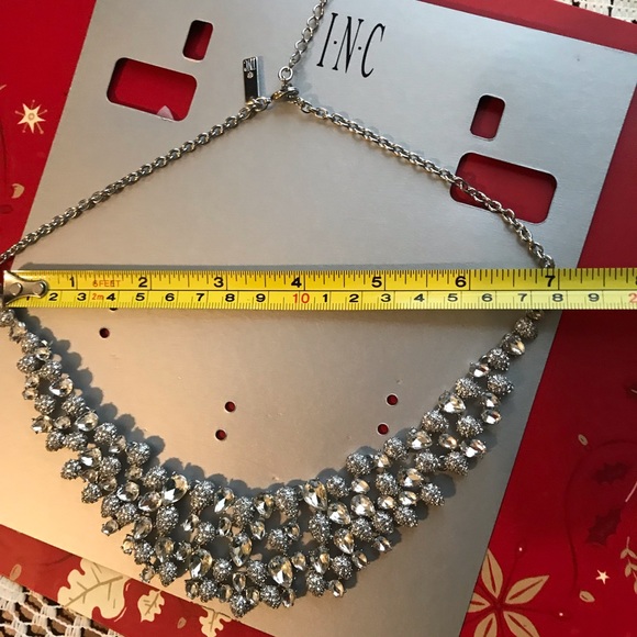 INC Crystal Cluster Teardrop Party Necklace NWT$79.50 retail - Picture 5 of 9